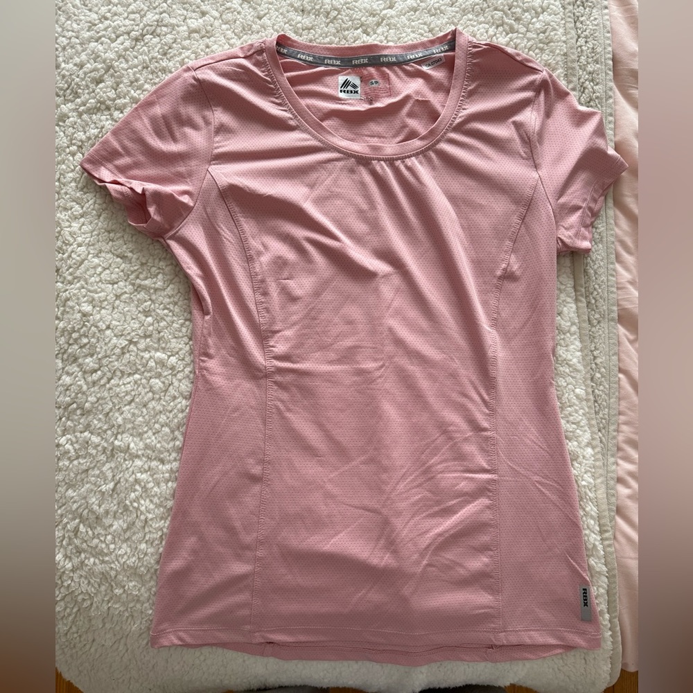 Workout t-shirt